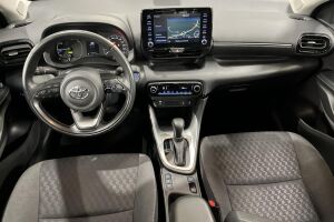Toyota Yaris esikatselu 11