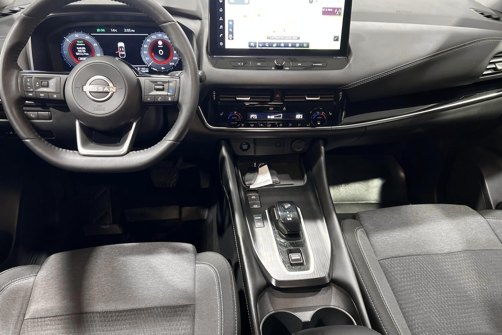 Nissan Qashqai iso kuva 11