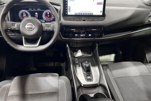 Nissan Qashqai esikatselu 11