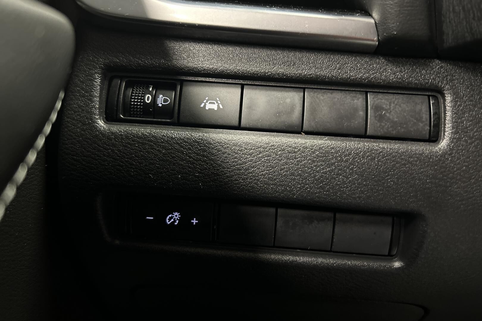 Nissan Qashqai iso kuva 18