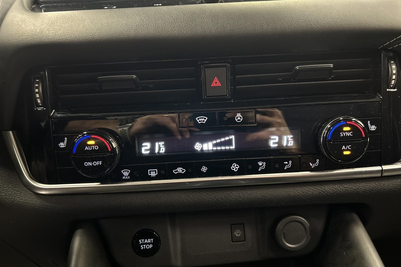 Nissan Qashqai iso kuva 26