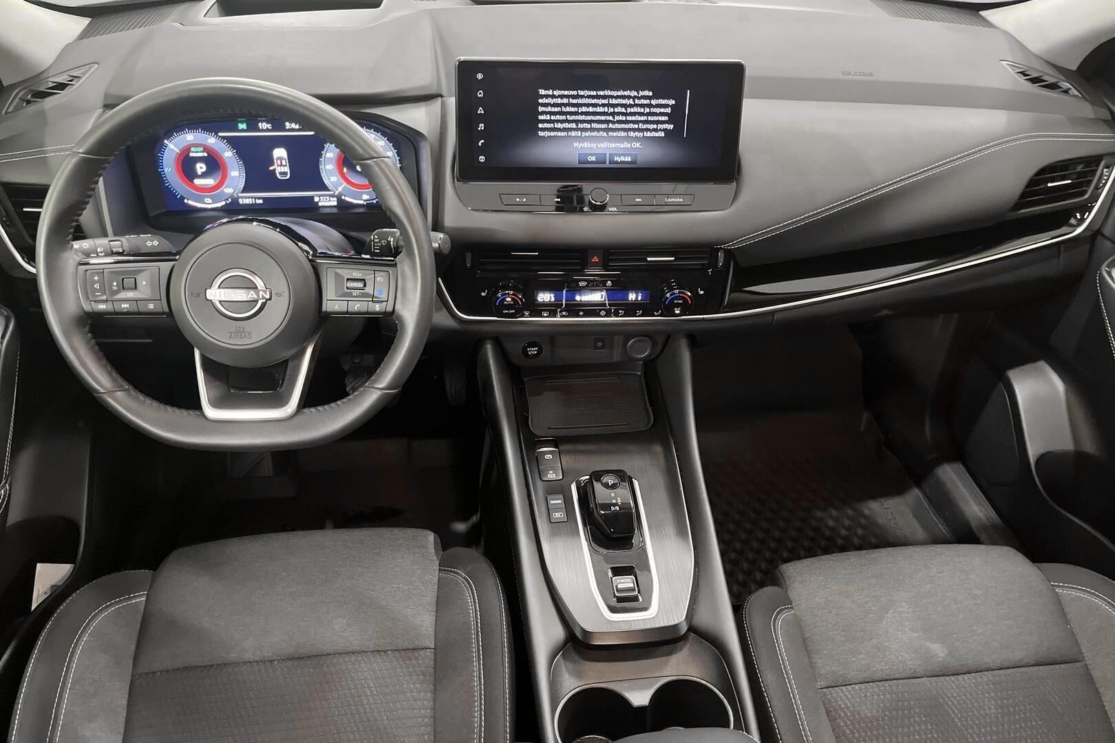 Nissan Qashqai iso kuva 11