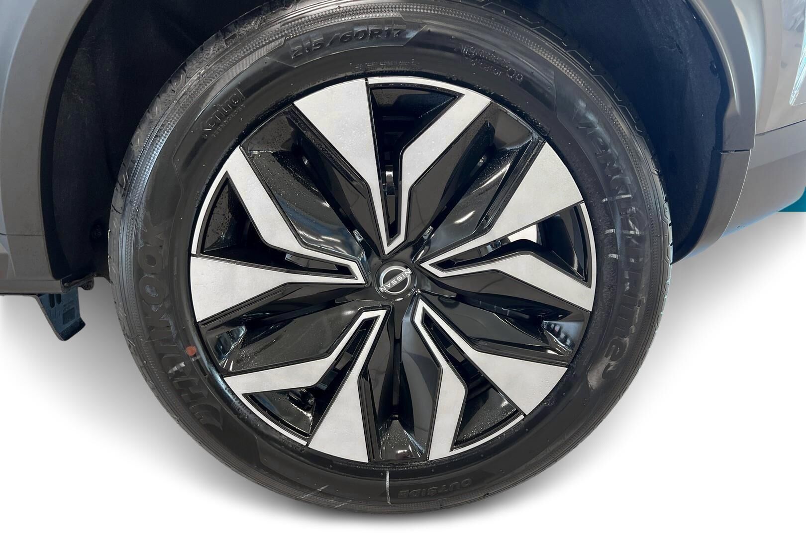 Nissan Juke iso kuva 12