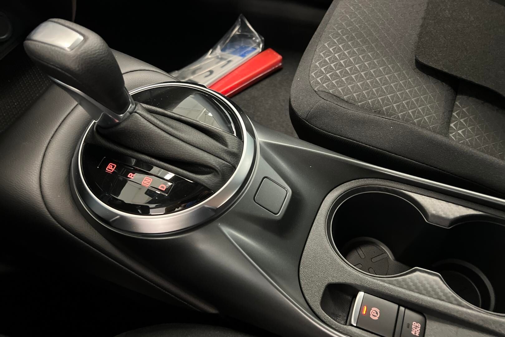 Nissan Juke iso kuva 15