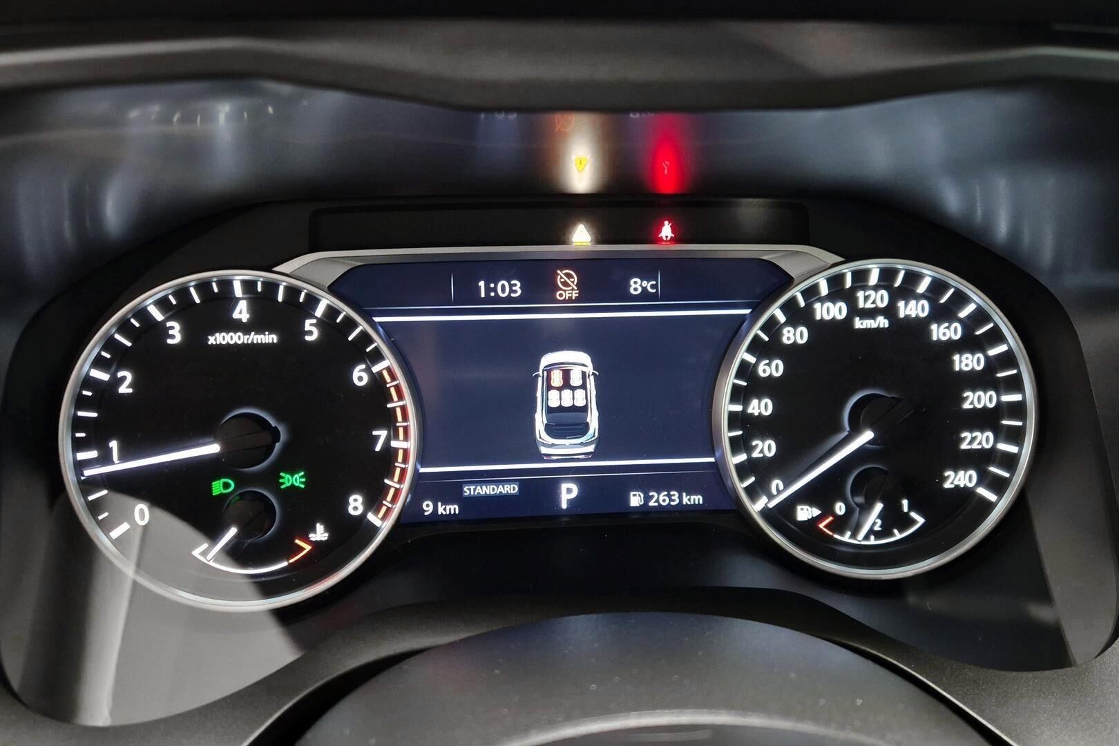 Nissan Qashqai iso kuva 14