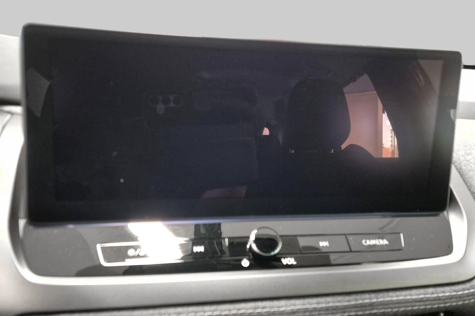 Nissan Qashqai iso kuva 15