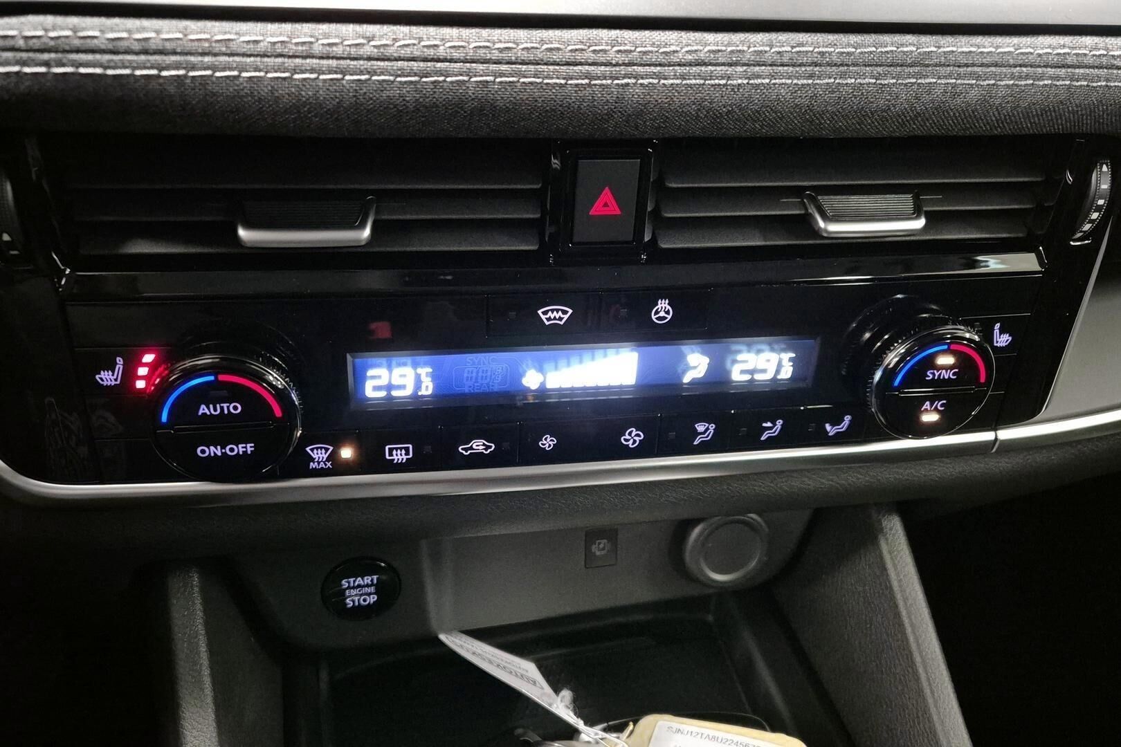 Nissan Qashqai iso kuva 16