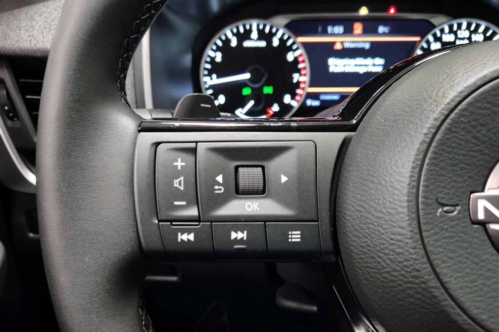 Nissan Qashqai iso kuva 18