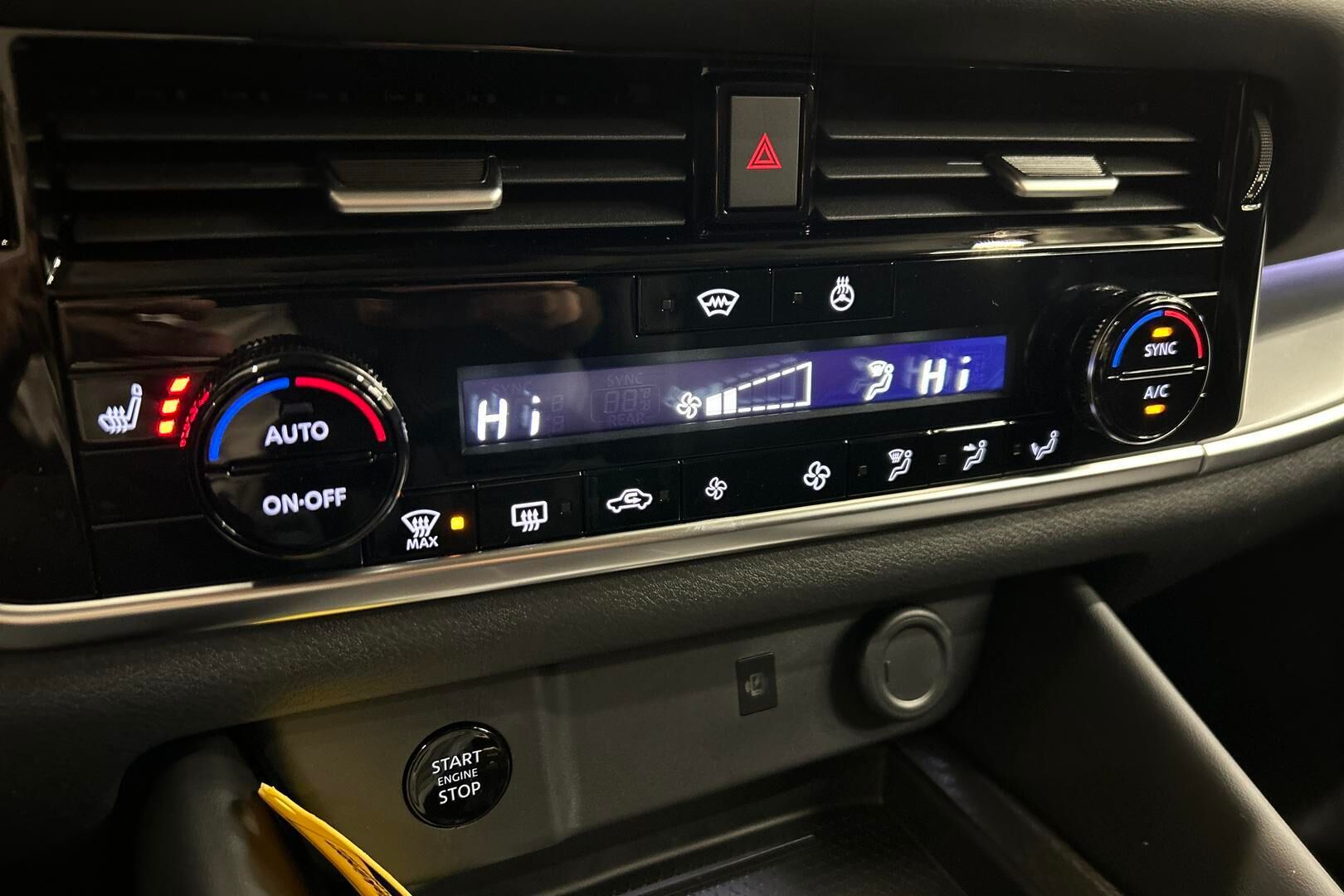 Nissan Qashqai iso kuva 15