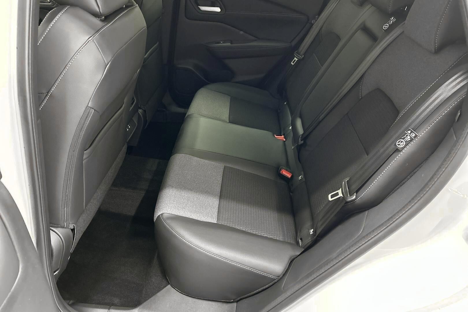 Nissan Qashqai iso kuva 9