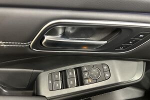 Nissan Qashqai esikatselu 19