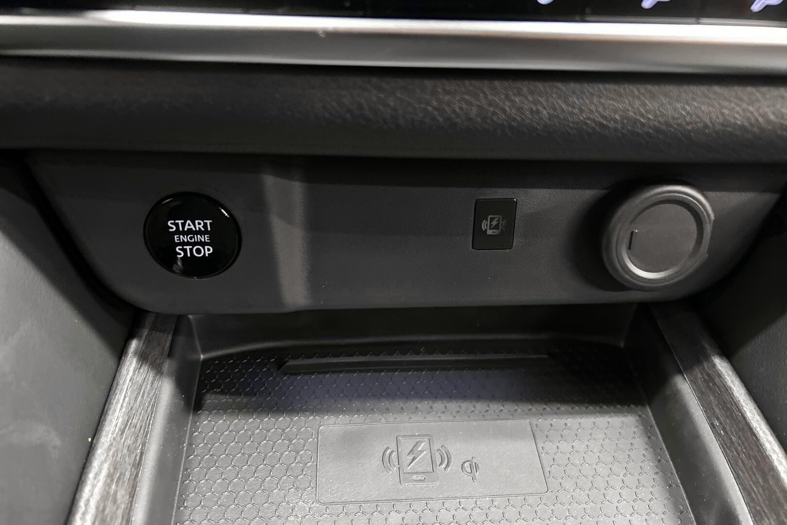 Nissan Qashqai iso kuva 18