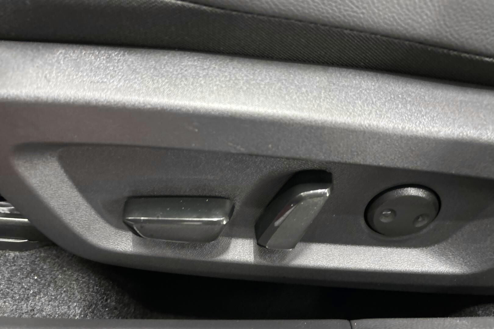 Nissan Qashqai iso kuva 23