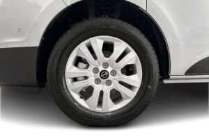 Nissan Primastar esikatselu 12