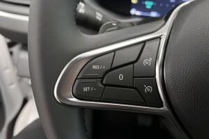 Nissan Primastar esikatselu 14