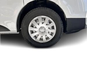 Nissan Primastar esikatselu 12