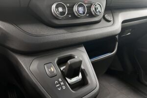 Nissan Primastar esikatselu 4