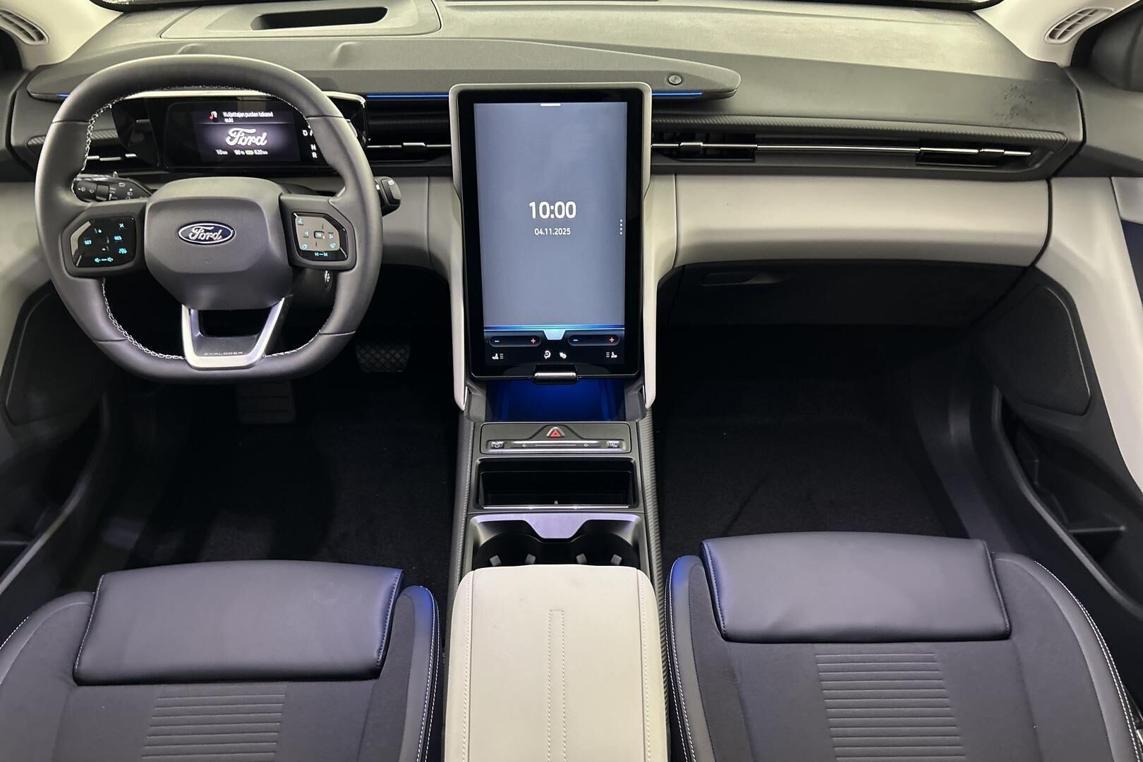 Ford Explorer iso kuva 13