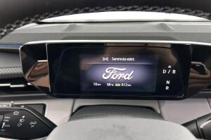 Ford Explorer esikatselu 15