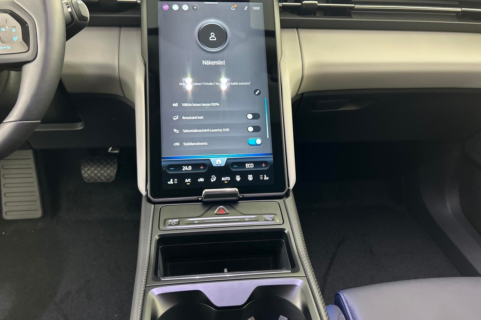 Ford Explorer iso kuva 20