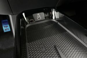 Ford Mustang Mach-E esikatselu 22