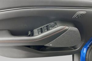 Ford Mustang Mach-E esikatselu 31