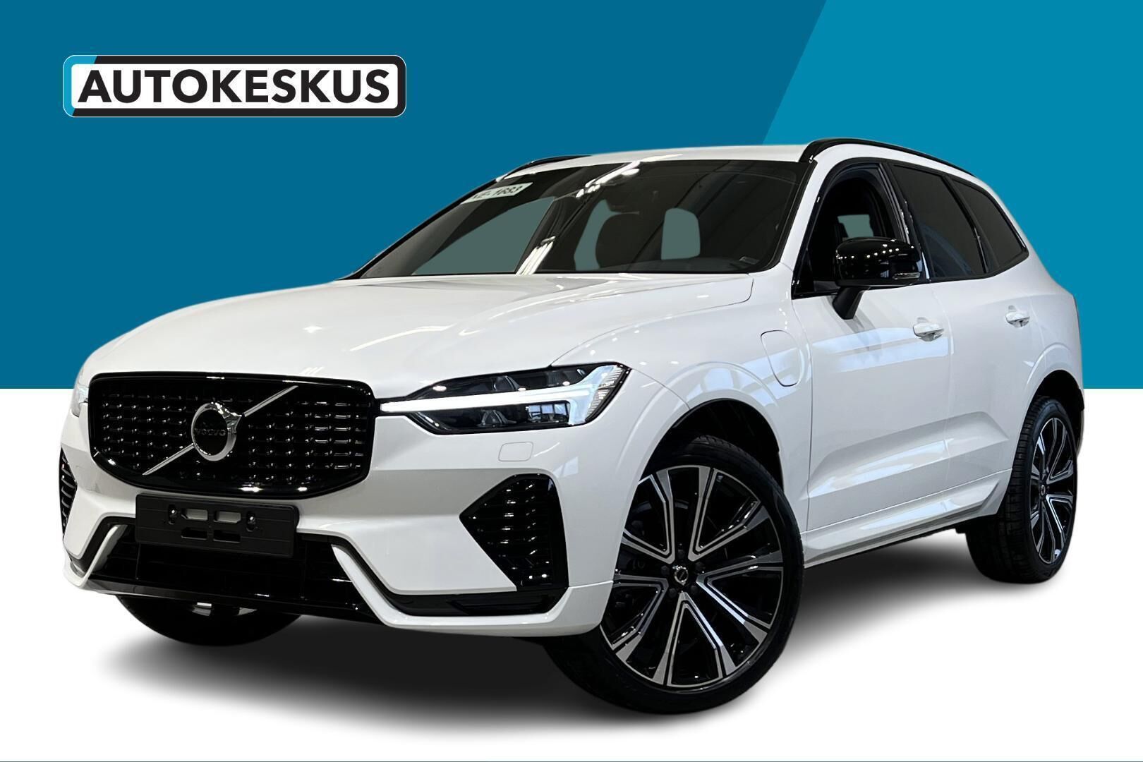 VOLVO XC60 iso kuva 24
