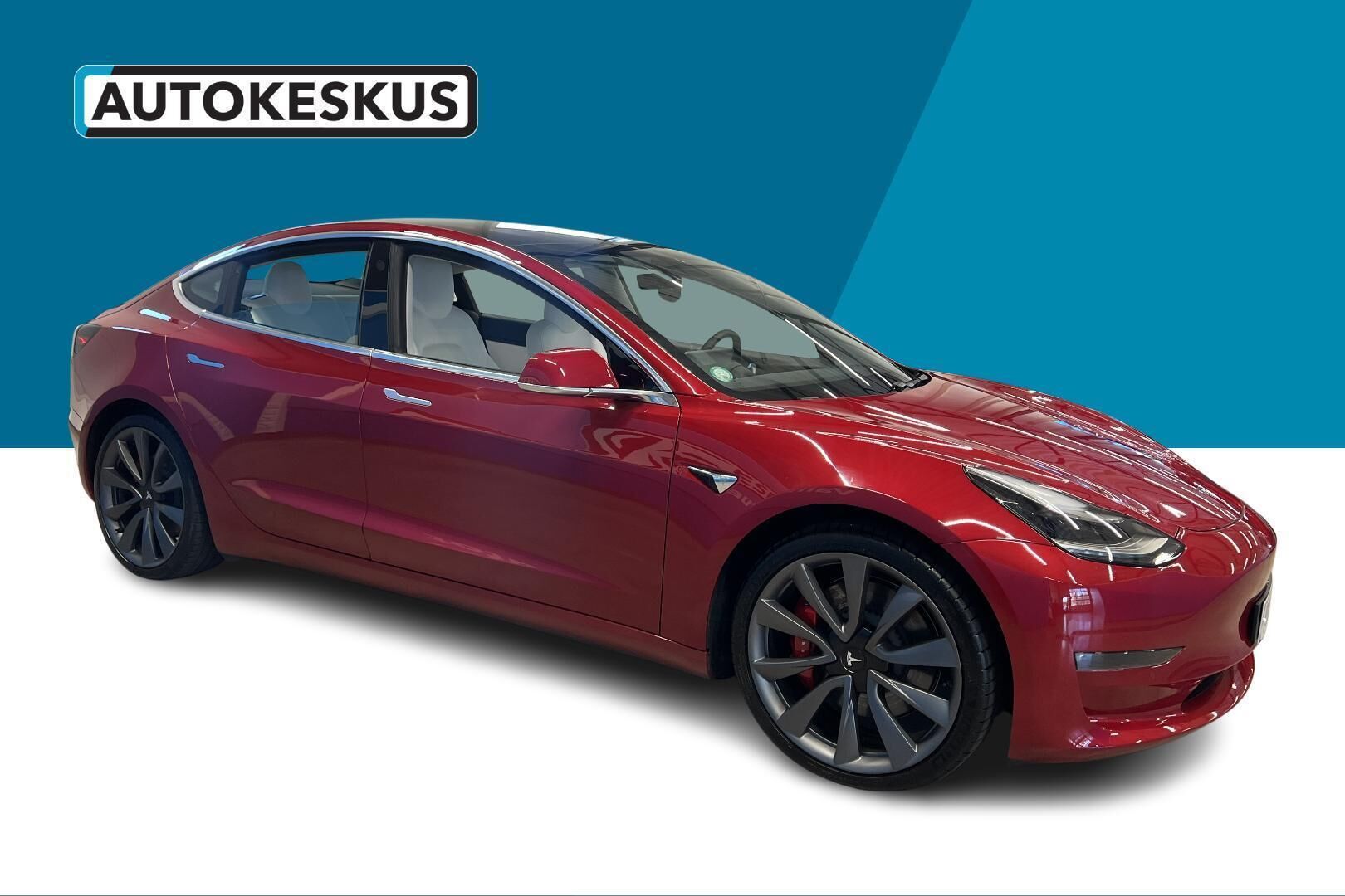 TESLA MODEL 3 iso kuva 3