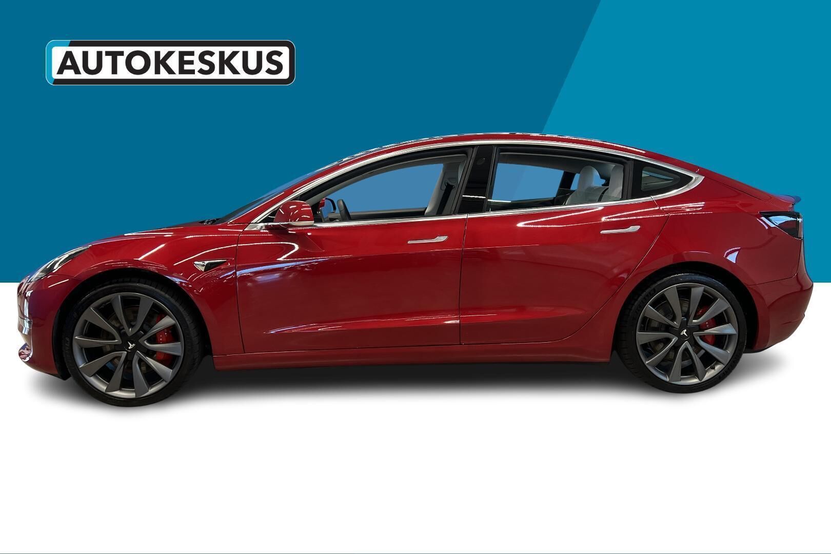 TESLA MODEL 3 iso kuva 7