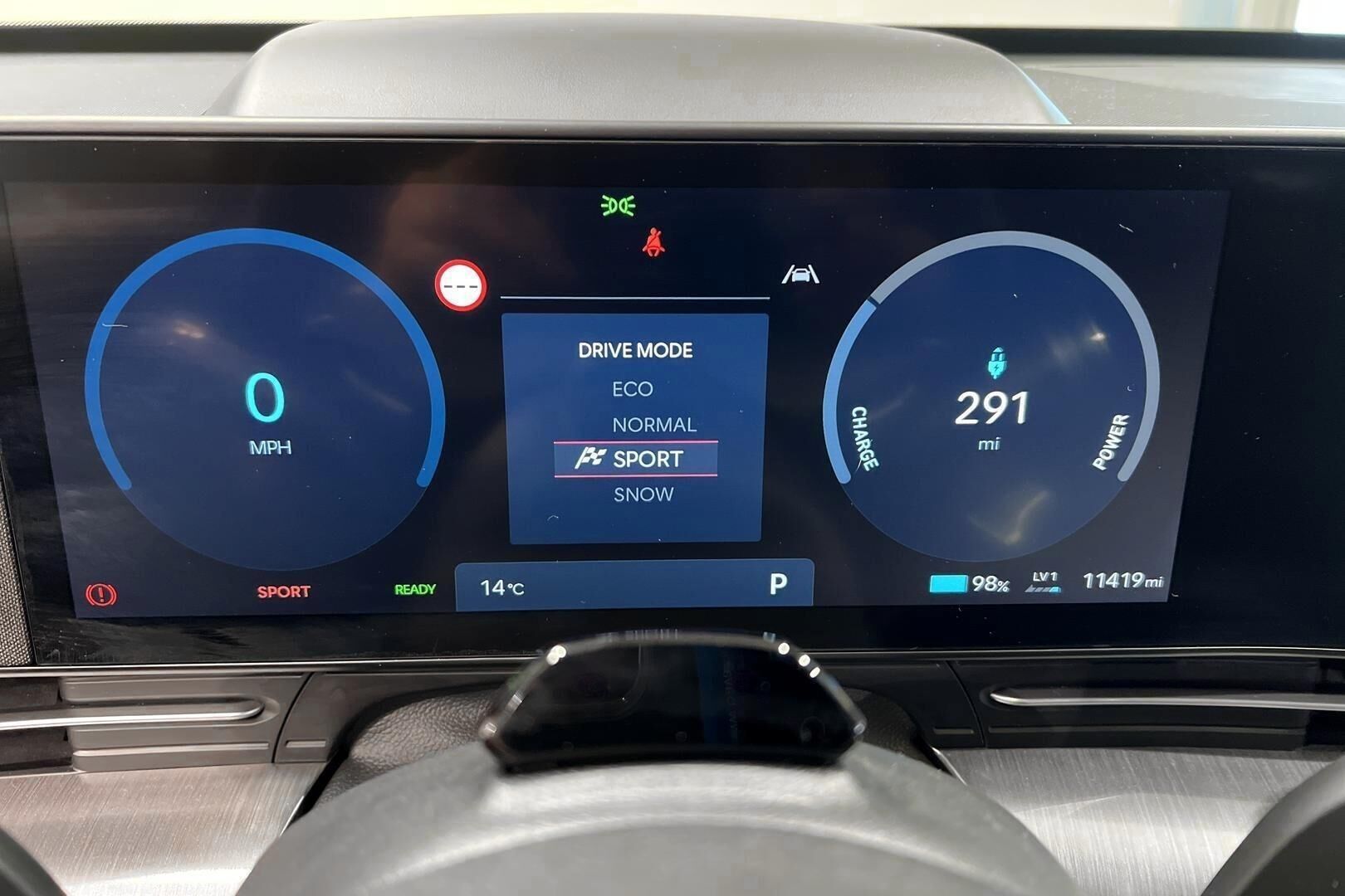 HYUNDAI KONA ELECTRIC iso kuva 17