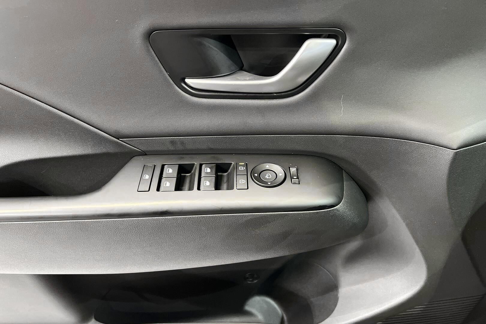 HYUNDAI KONA ELECTRIC iso kuva 31