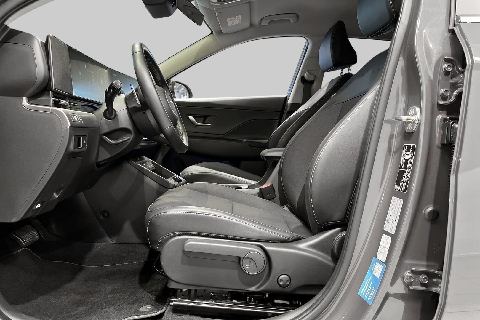 HYUNDAI KONA ELECTRIC iso kuva 9