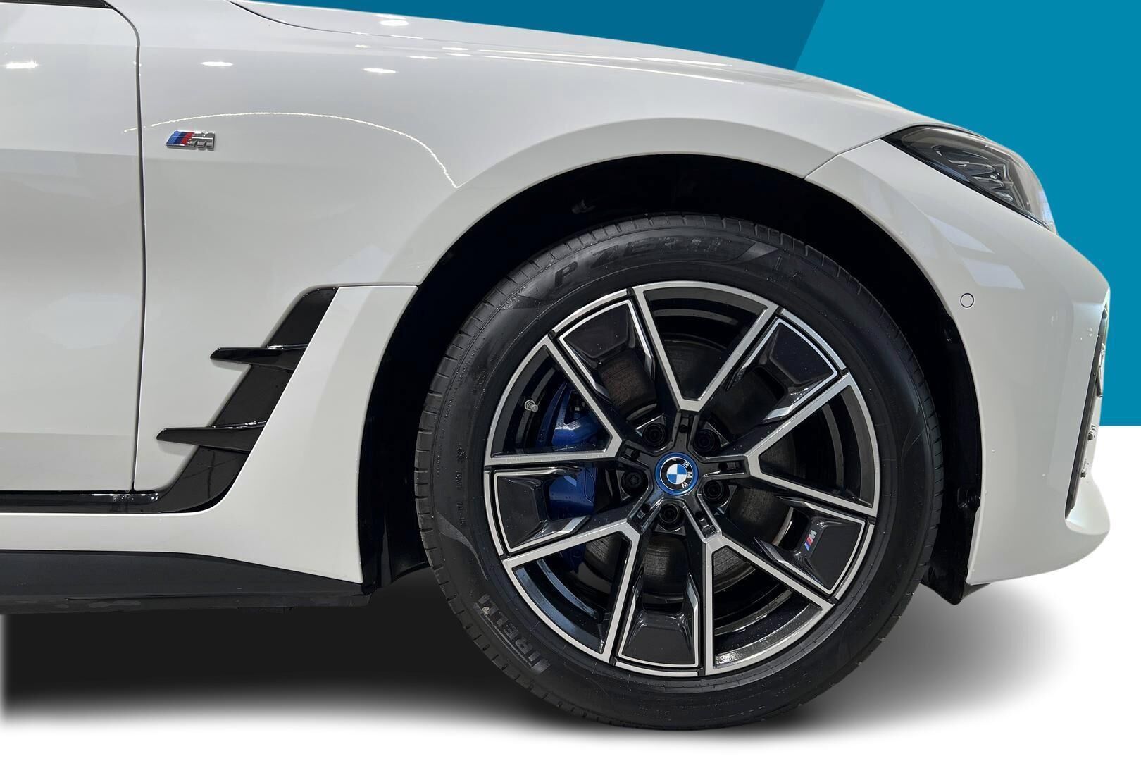 BMW I4 iso kuva 11