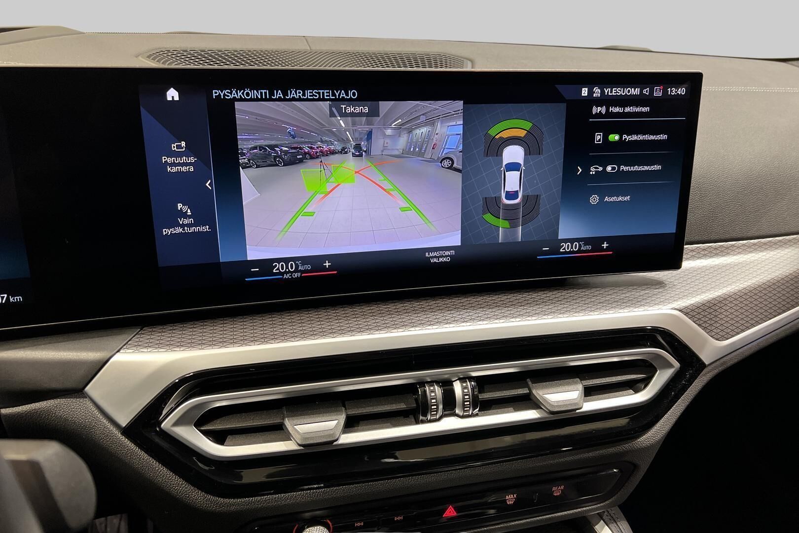 BMW I4 iso kuva 13