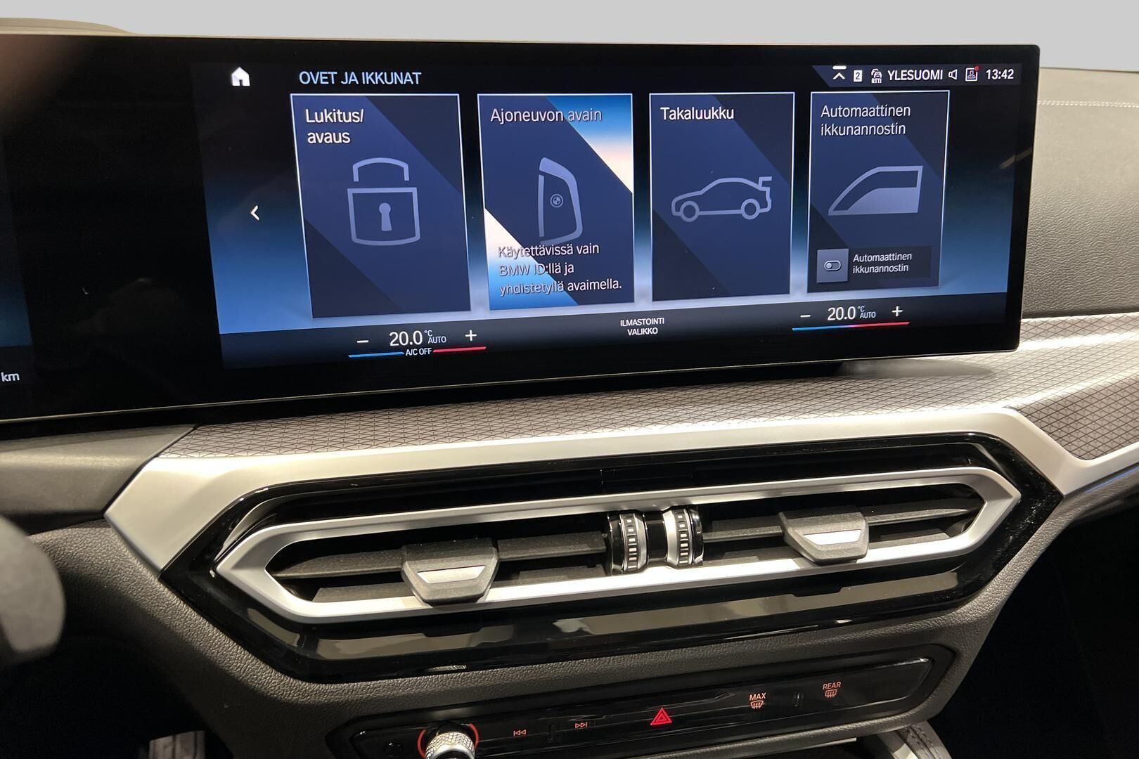 BMW I4 iso kuva 36