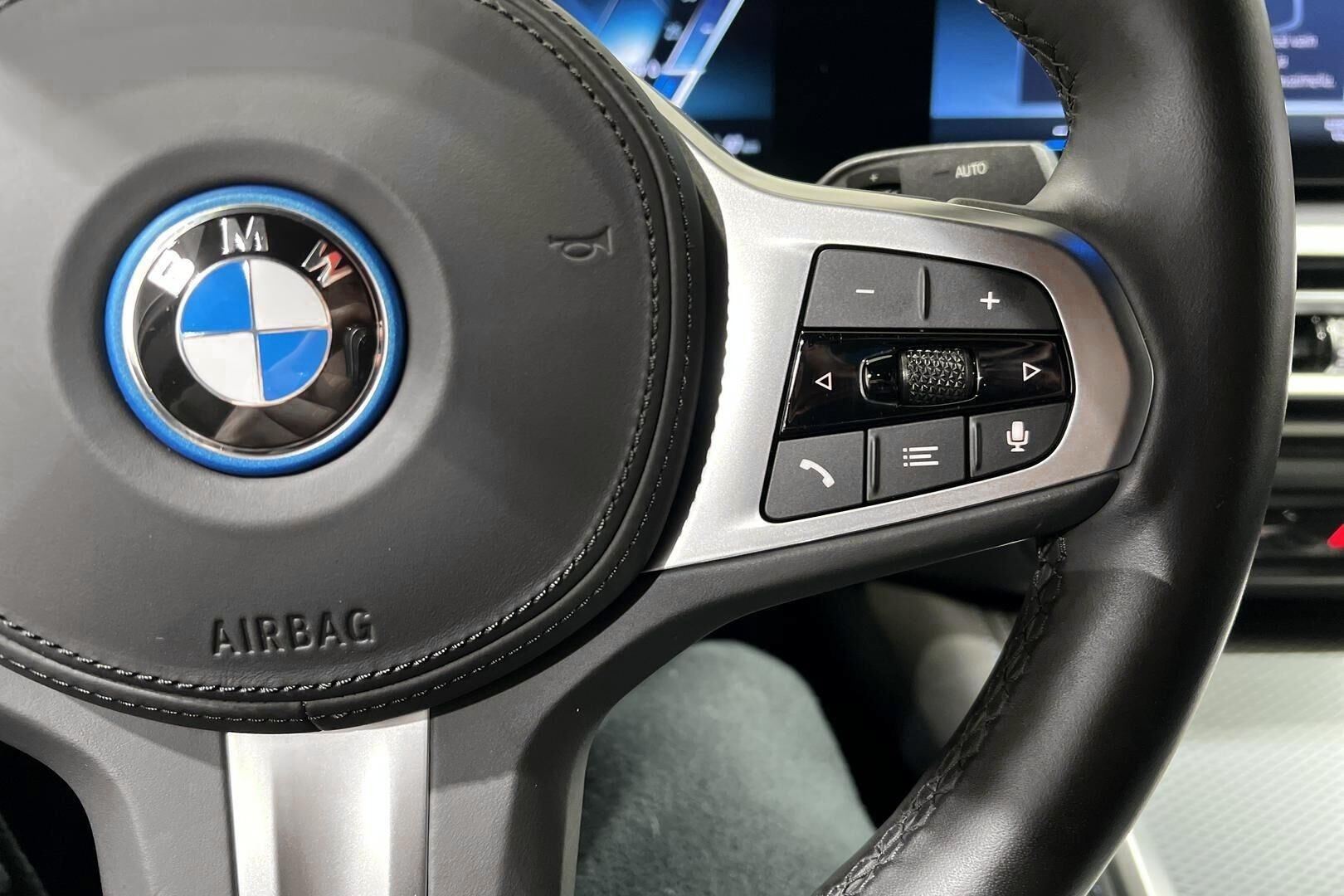 BMW I4 iso kuva 22
