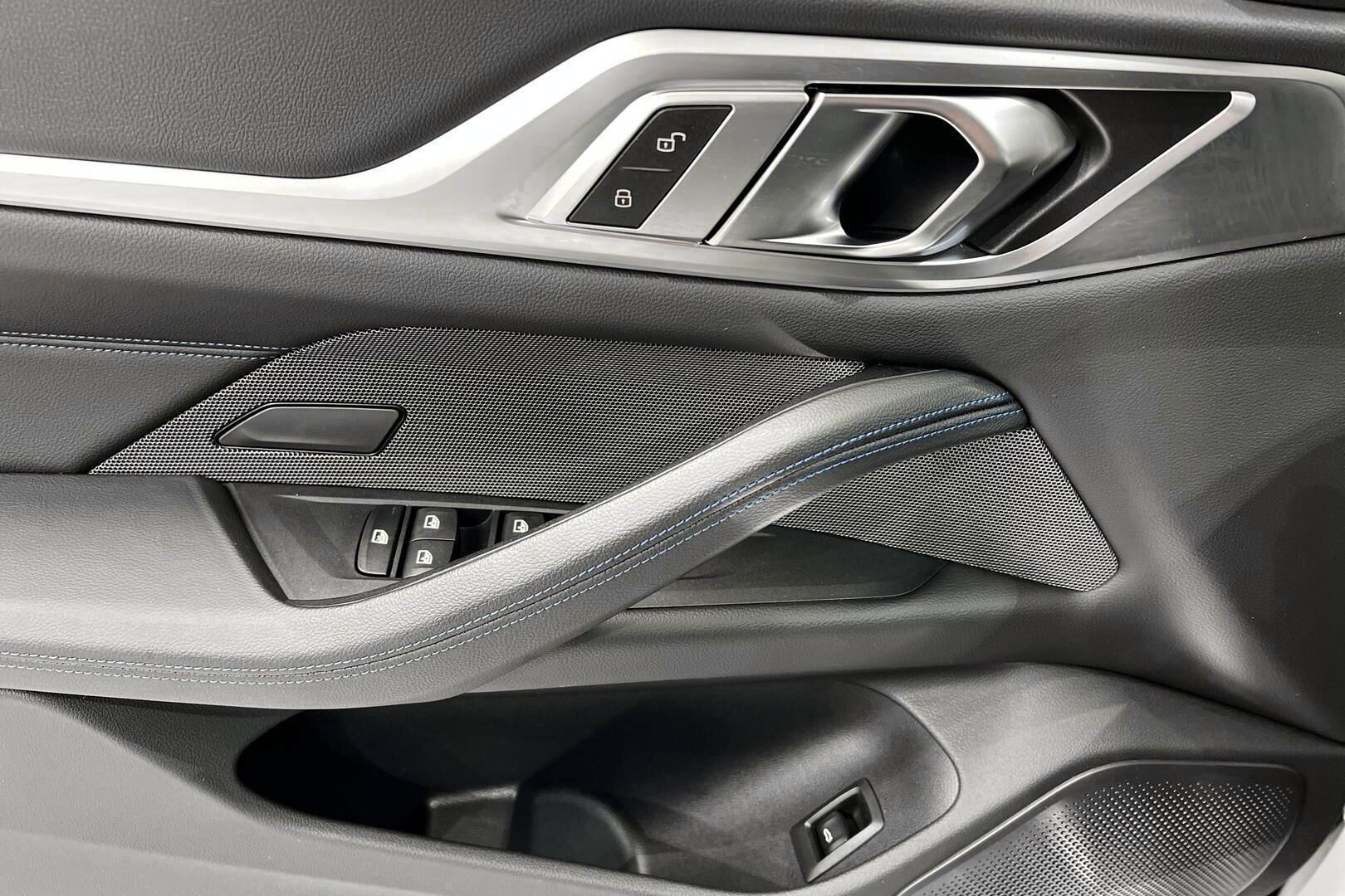 BMW I4 iso kuva 26
