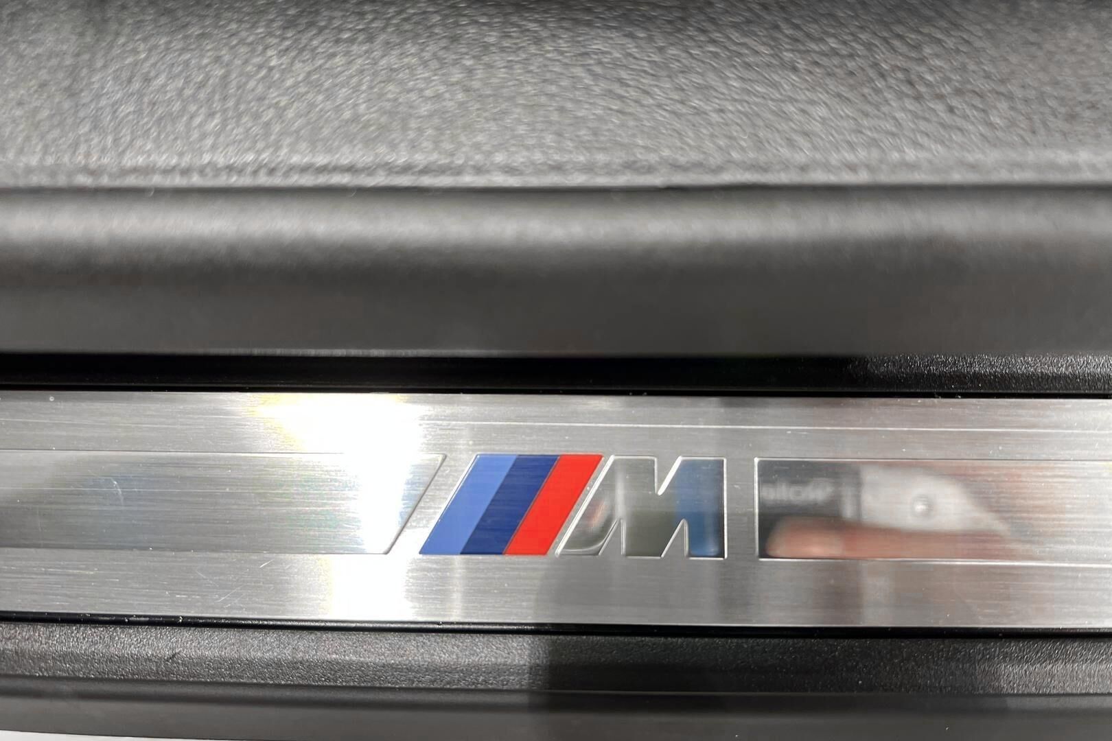 BMW I4 iso kuva 28