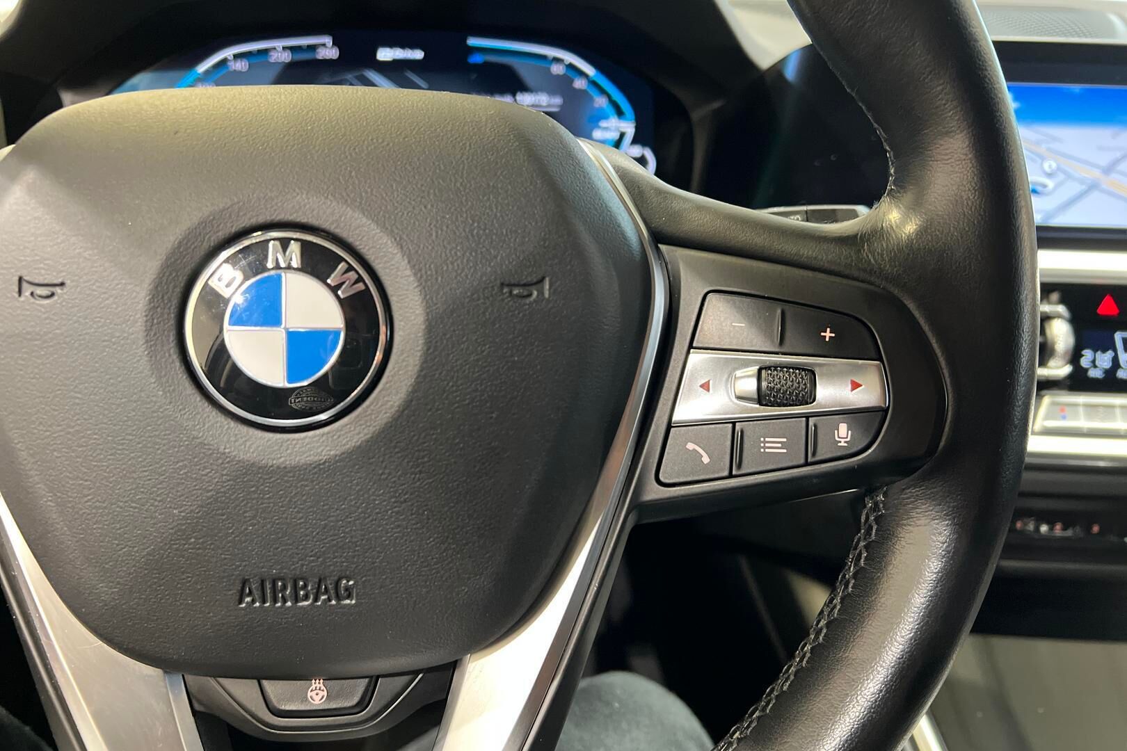 BMW 3-SARJA iso kuva 25