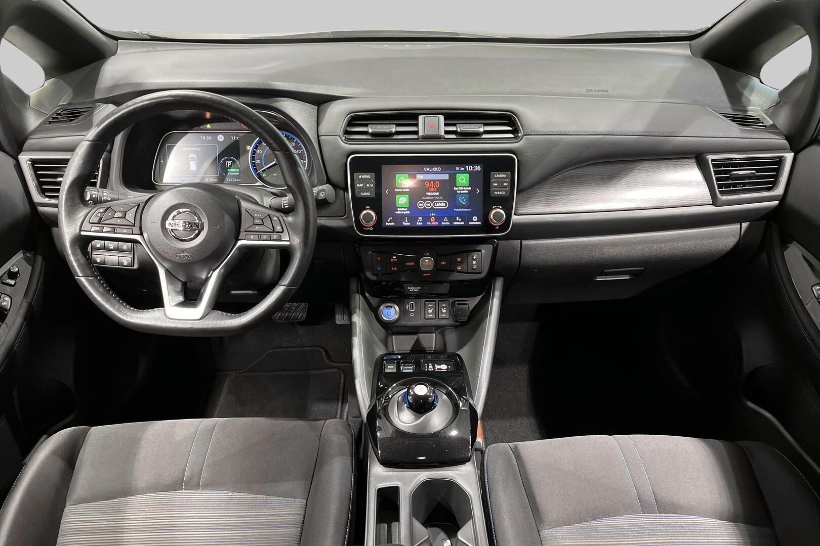 NISSAN LEAF iso kuva 11