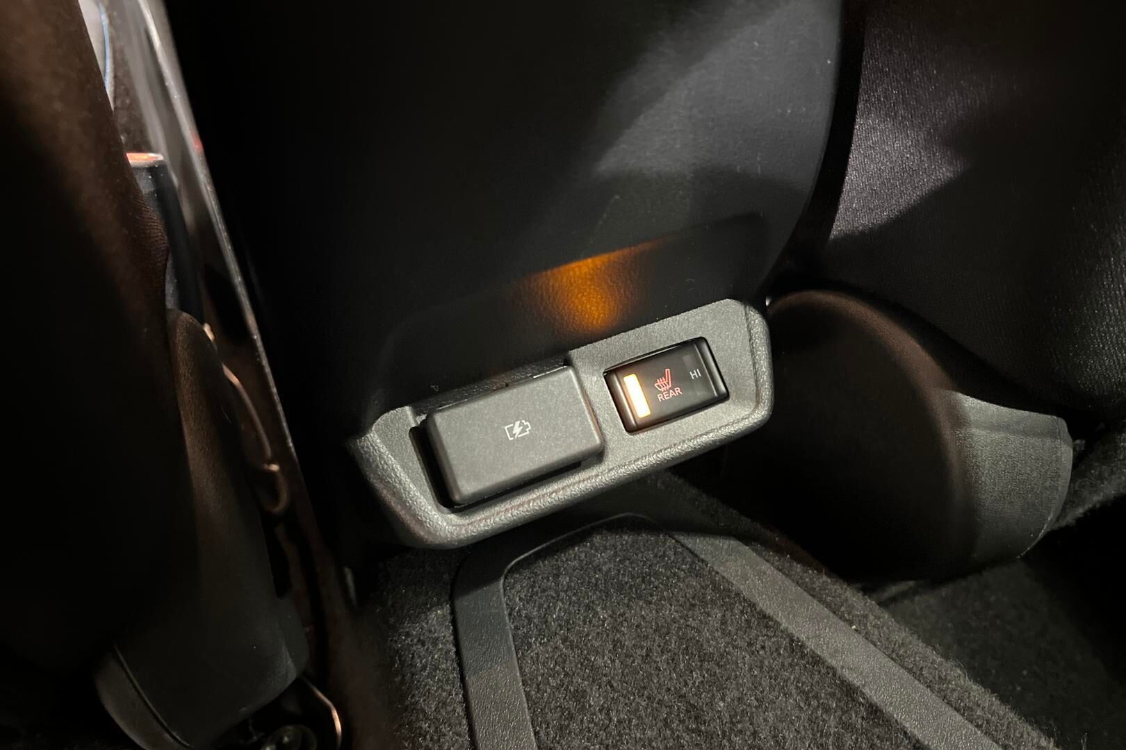 NISSAN LEAF iso kuva 26