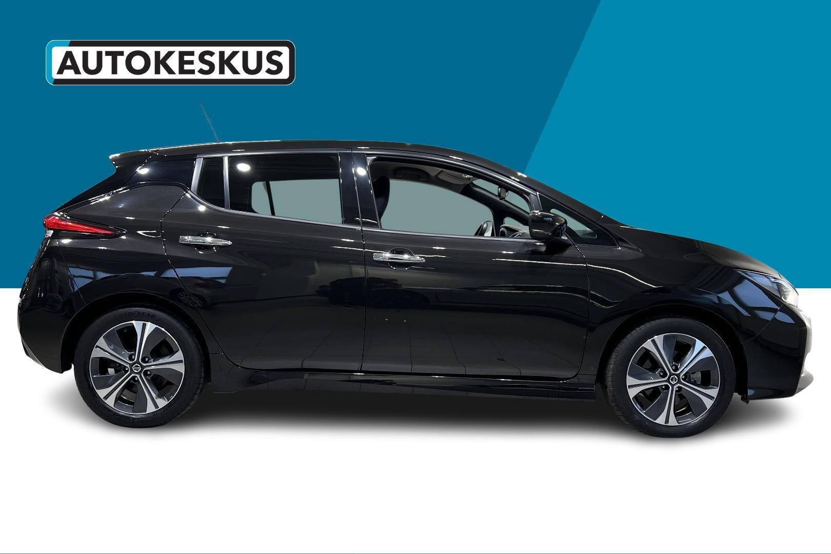 NISSAN LEAF iso kuva 4