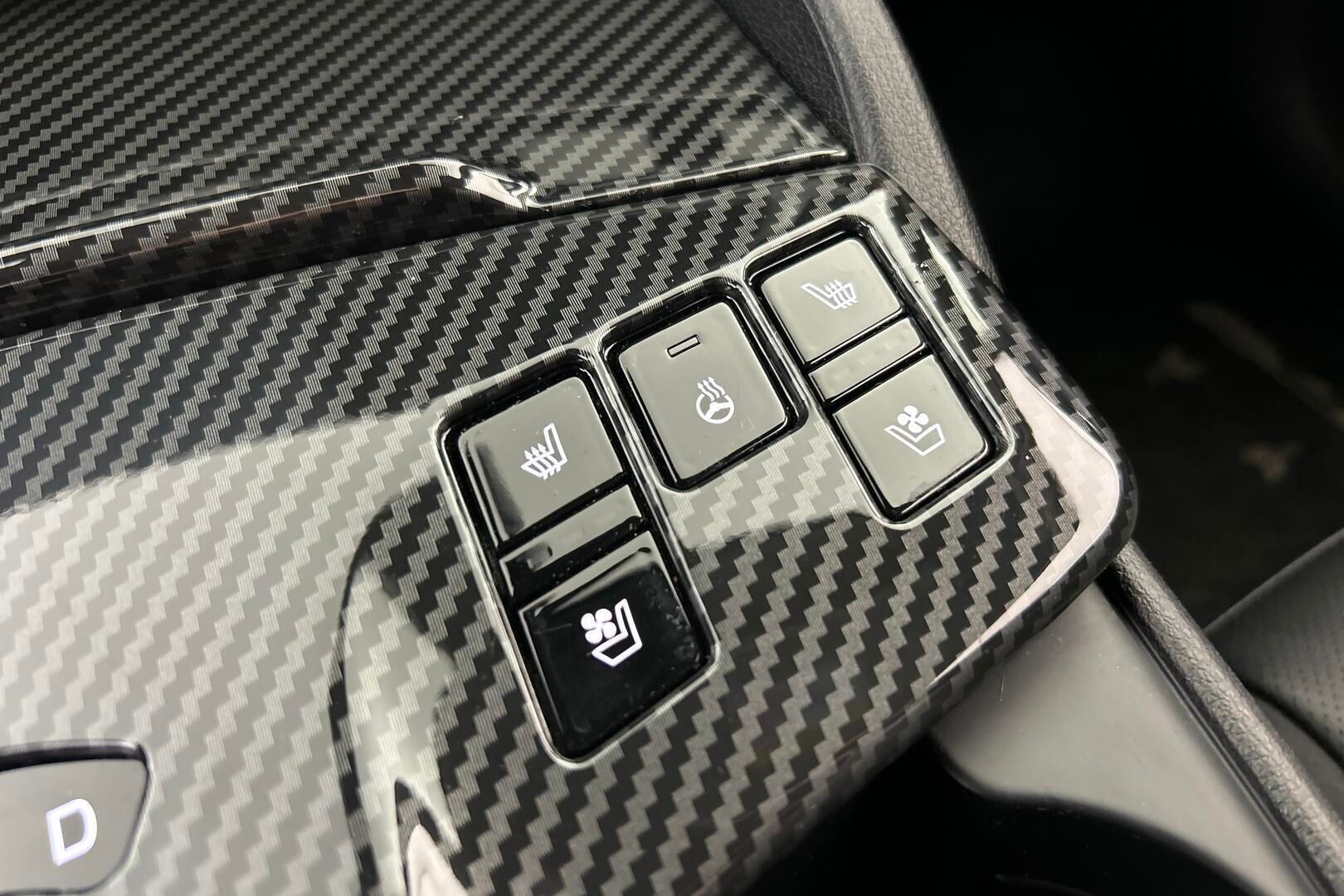 KIA Sportage iso kuva 32