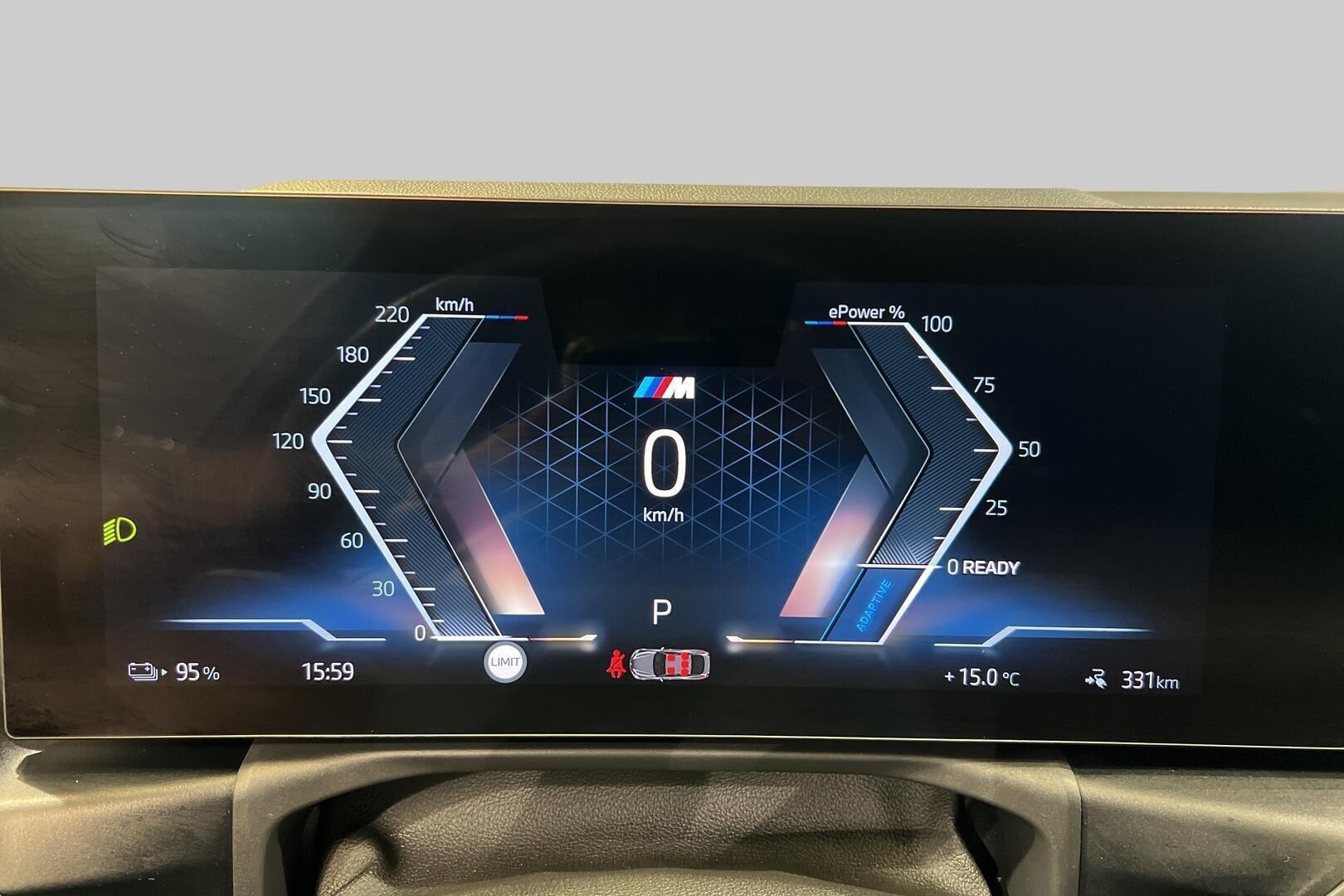 BMW I4 iso kuva 13