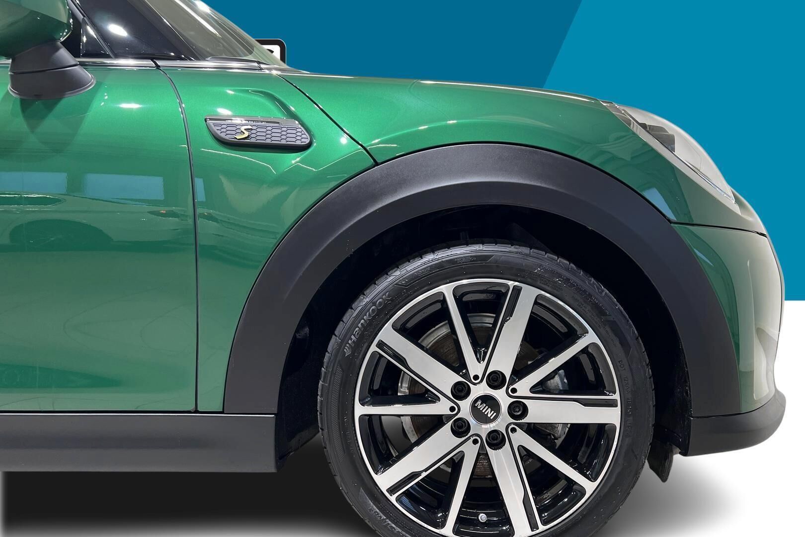 MINI COOPER SE iso kuva 13
