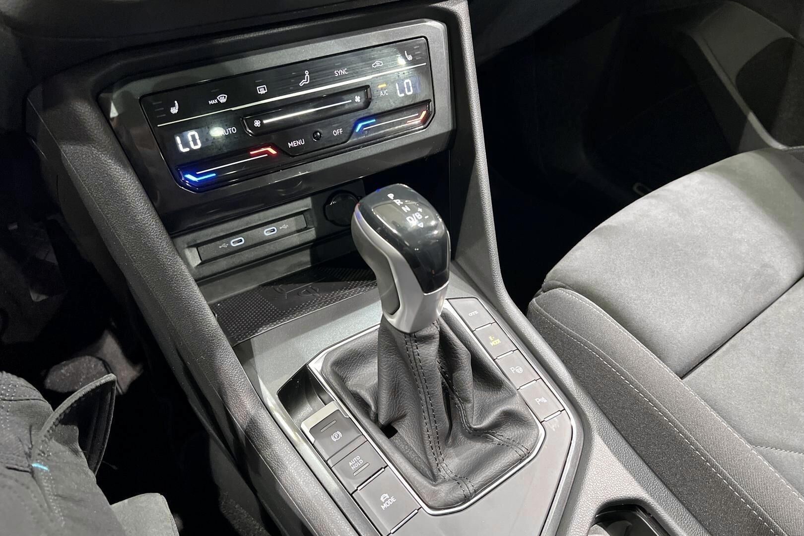 VOLKSWAGEN TIGUAN iso kuva 22