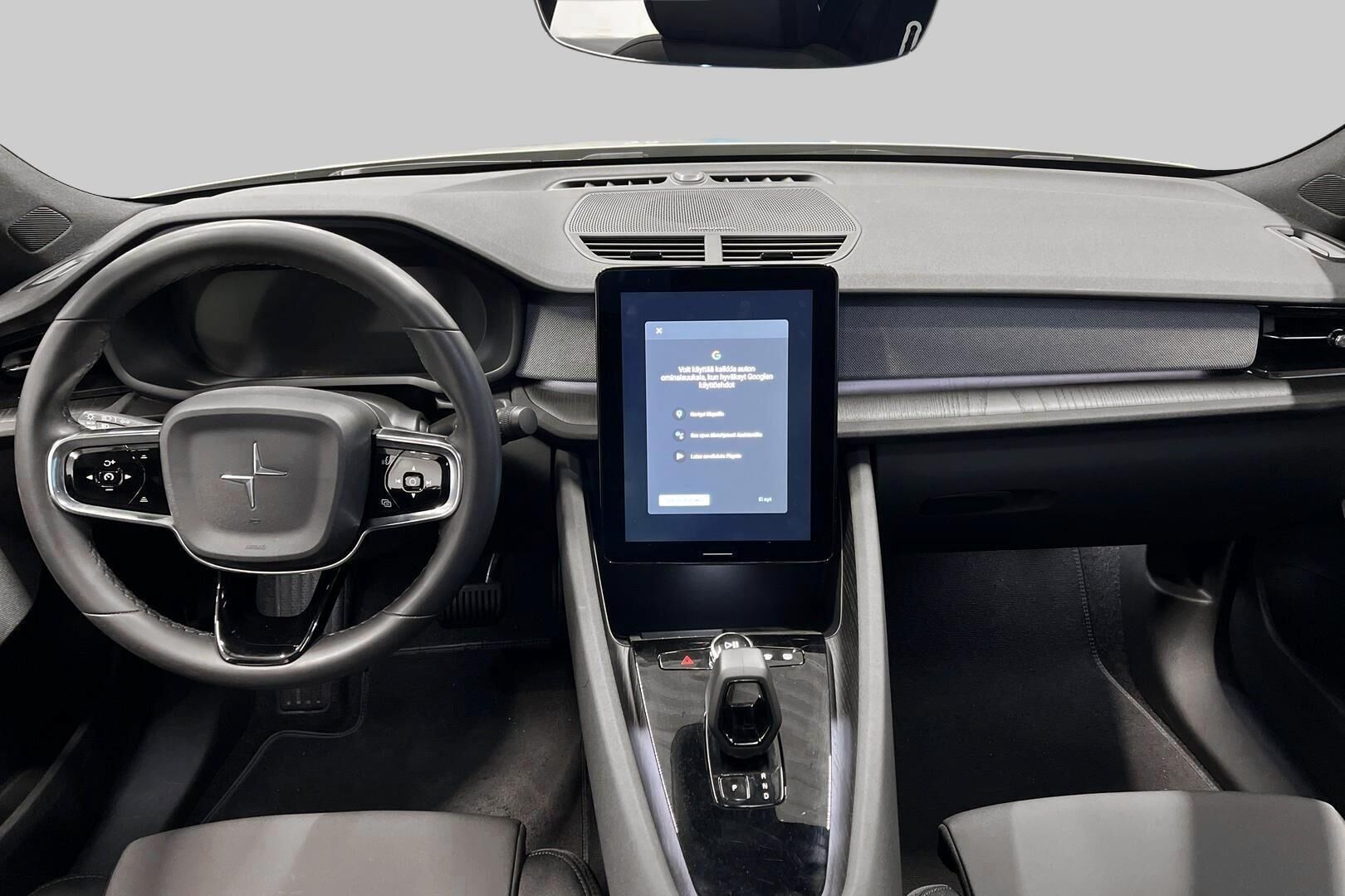 POLESTAR 2 iso kuva 8