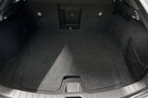 POLESTAR 2 esikatselu 20