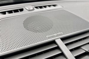 POLESTAR 2 esikatselu 11