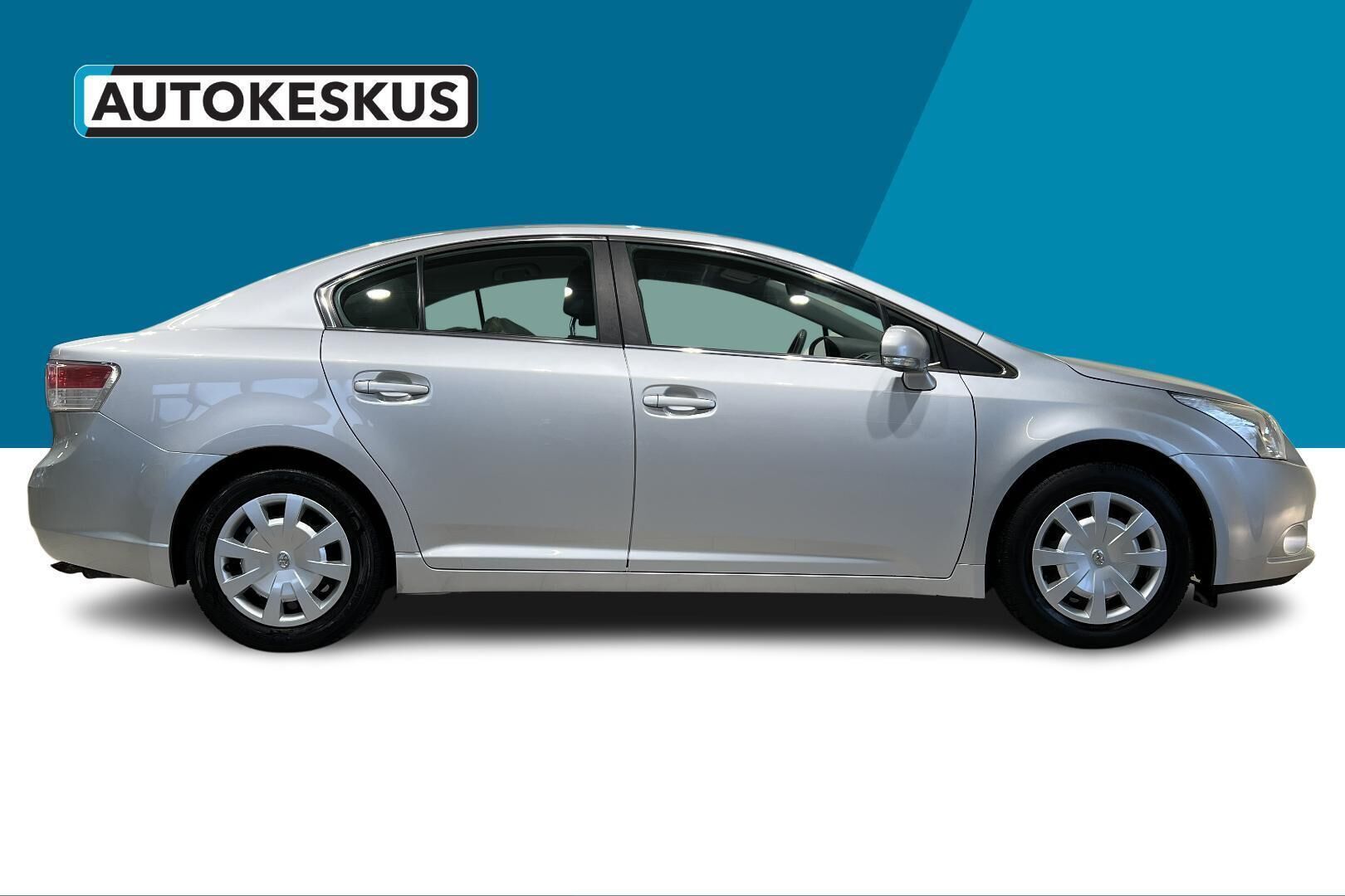 TOYOTA AVENSIS iso kuva 4